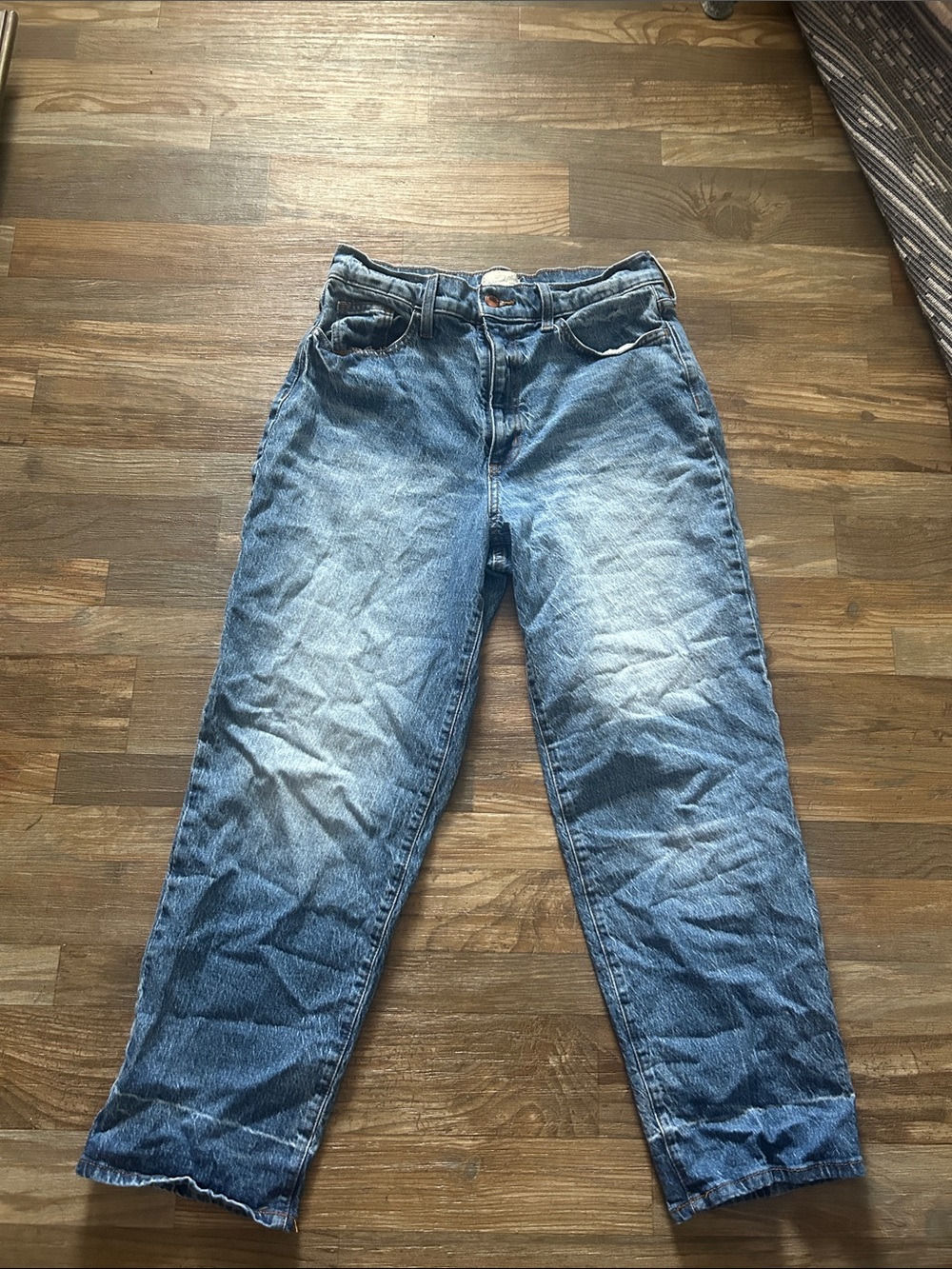 Universal Thread Faded Blue Boyfriend Jeans